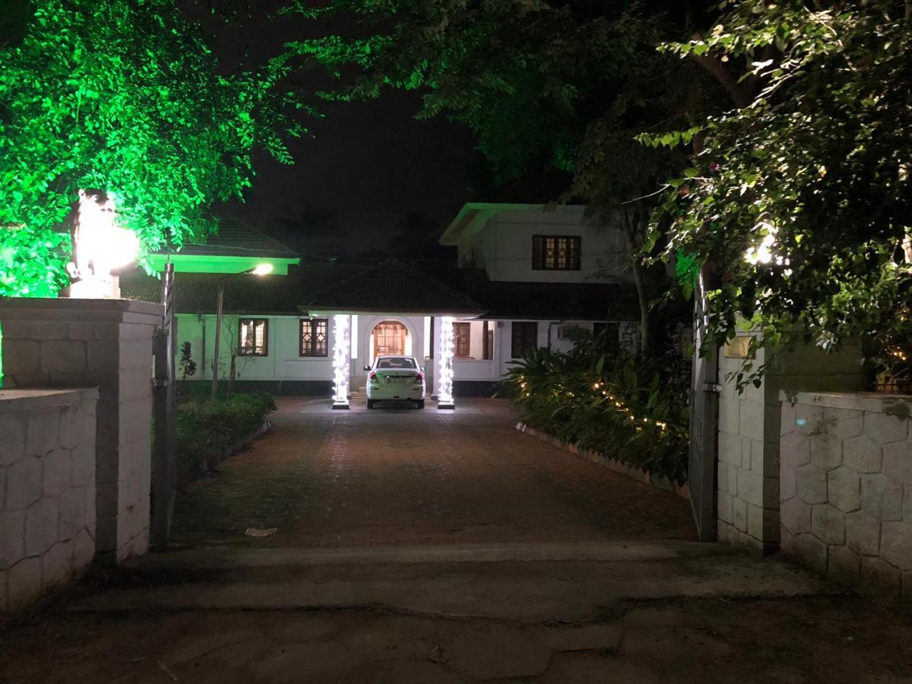Ayuryogashram Heritage Thrissur Exterior photo