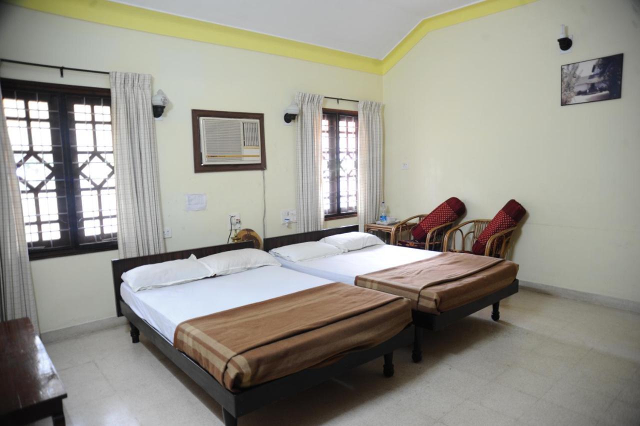 Ayuryogashram Heritage Thrissur Exterior photo